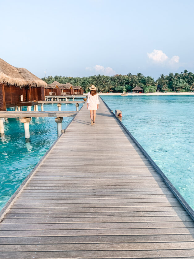 The Ultimate Maldives Packing List - lindsey ann morrison